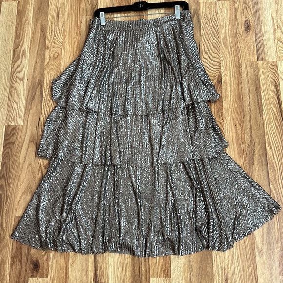 Anthropologie Farm Rio Gold Sequin Tiered Ruffle Midi Skirt Size Large - Picture 4 of 16